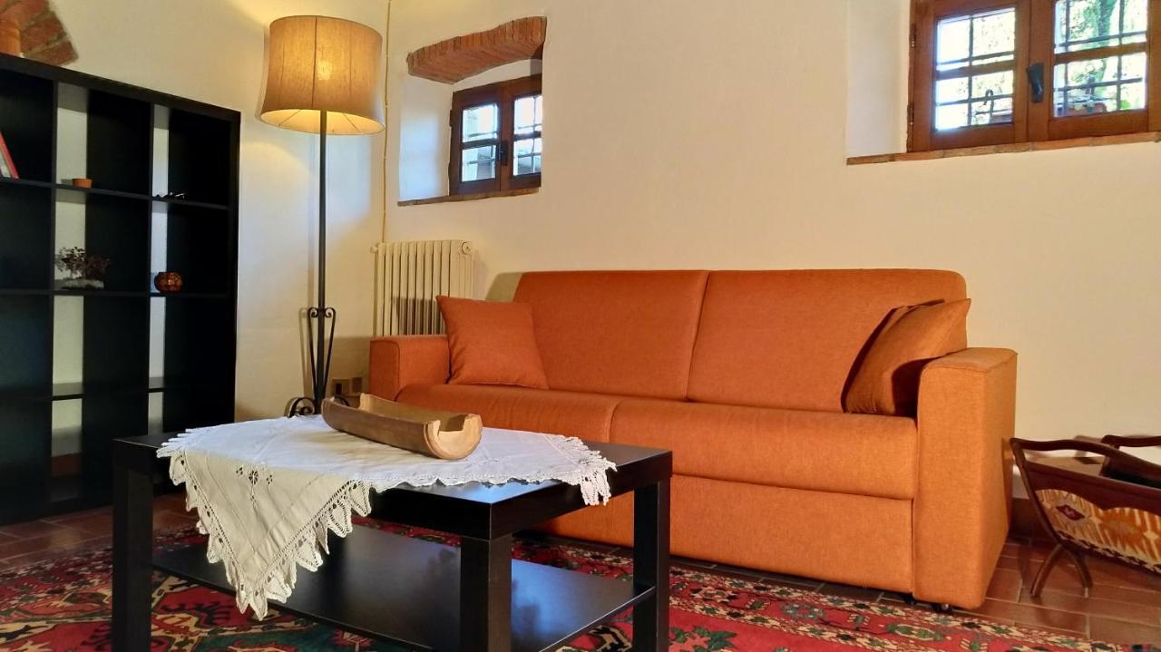 Villa La Nussa Capolona Екстериор снимка