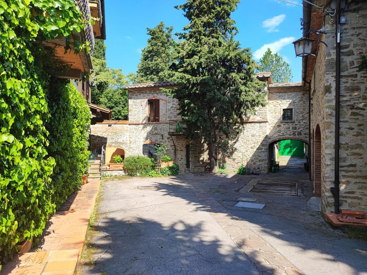 Villa La Nussa Capolona Екстериор снимка