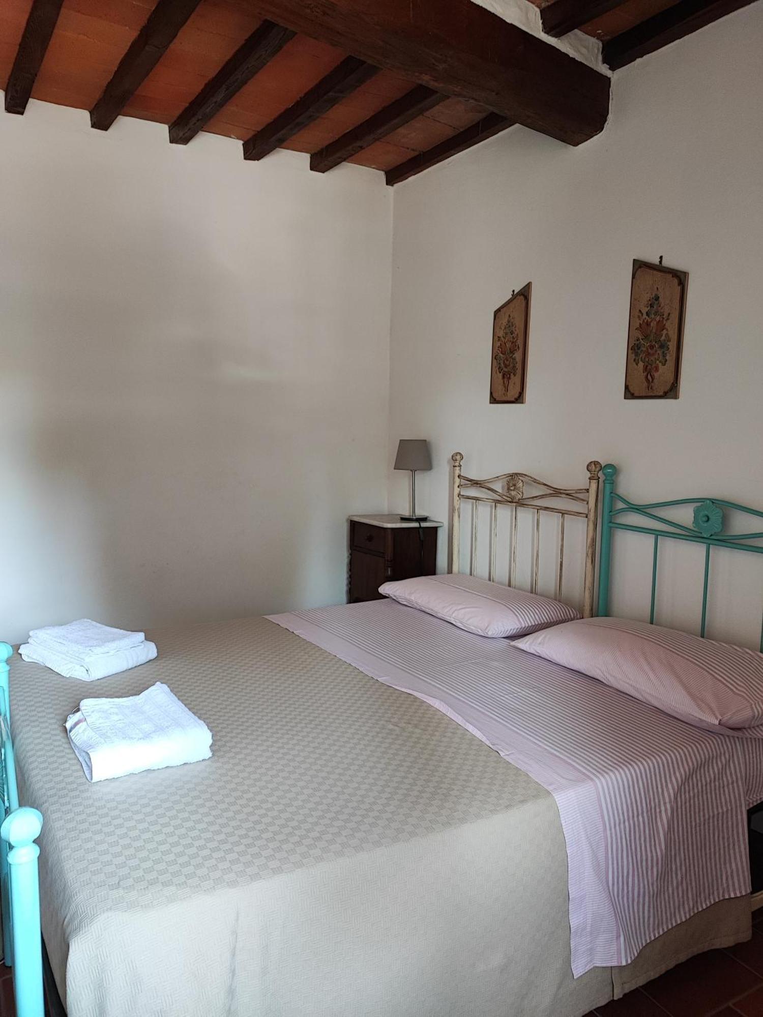 Villa La Nussa Capolona Стая снимка