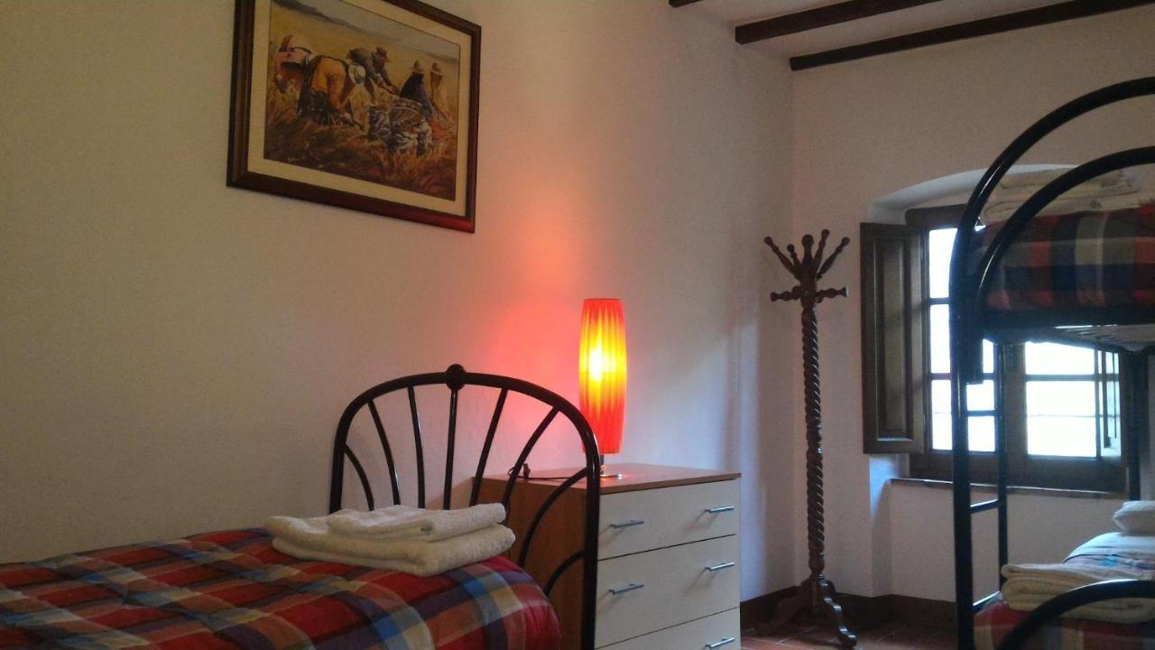 Villa La Nussa Capolona Екстериор снимка