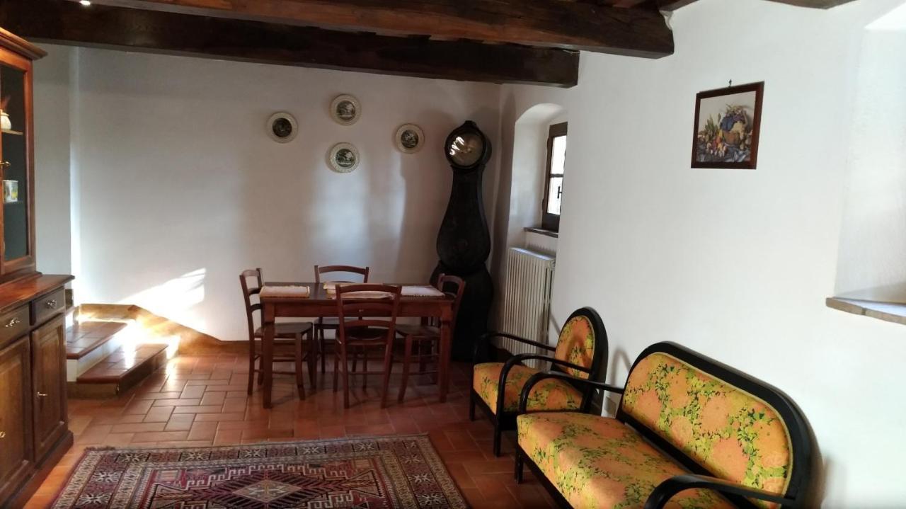 Villa La Nussa Capolona Екстериор снимка