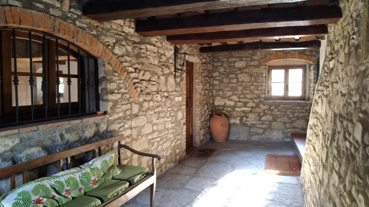 Villa La Nussa Capolona Екстериор снимка